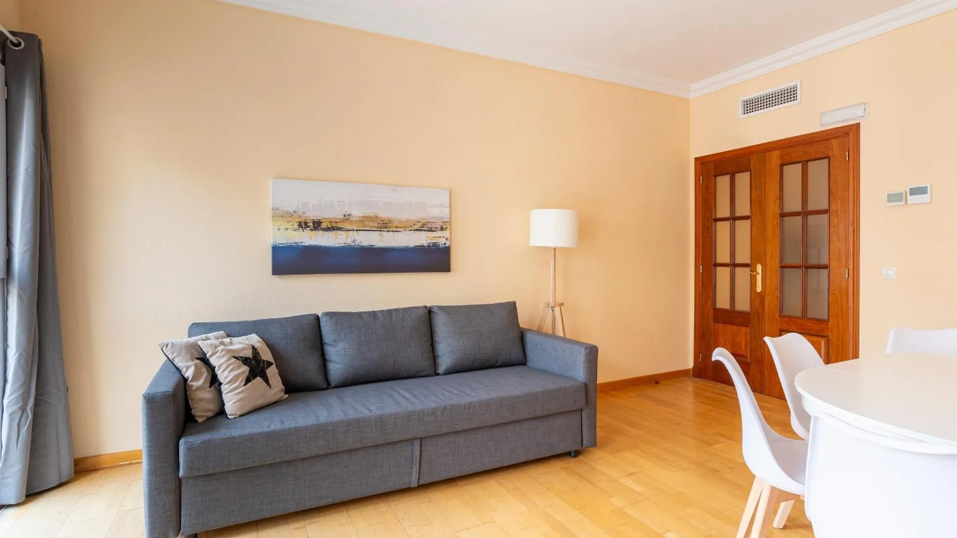 Teatro Plaza Apartments Málaga